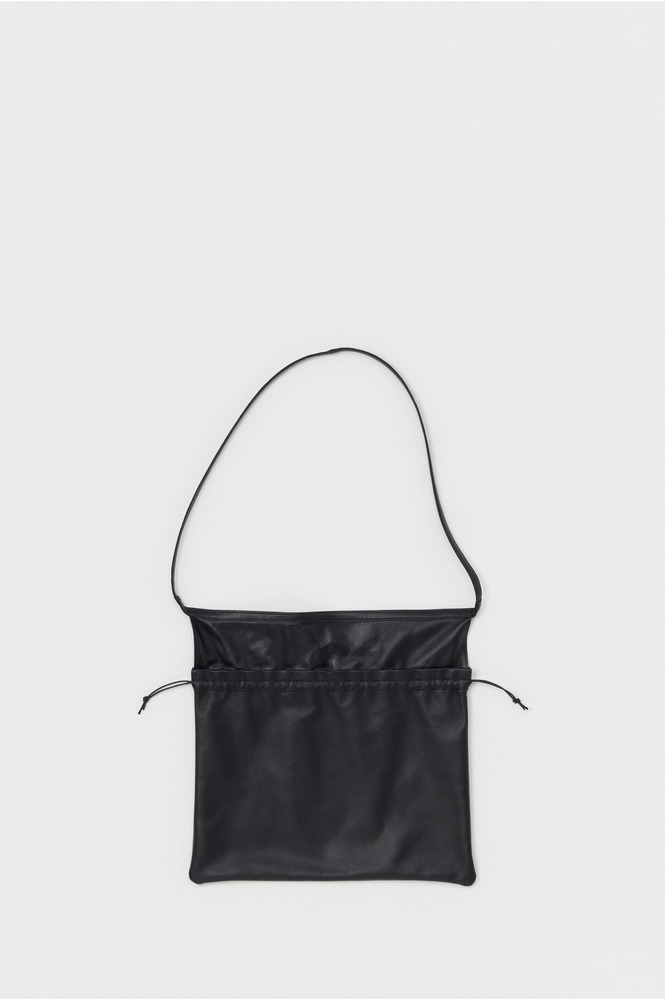 cow red cross bag big 詳細画像 black 