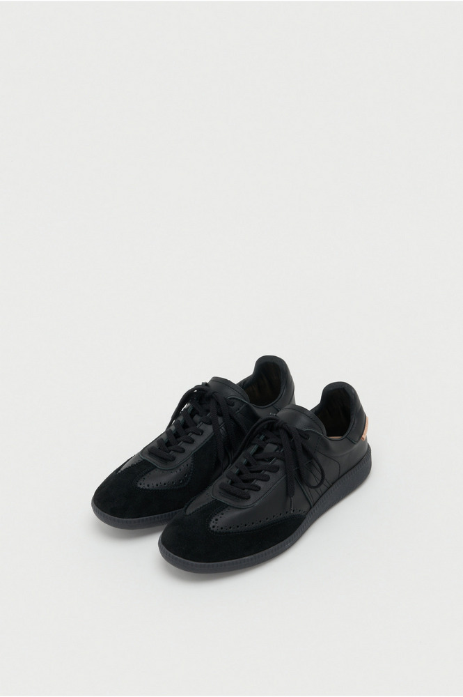 citizen trainer 詳細画像 black/black 