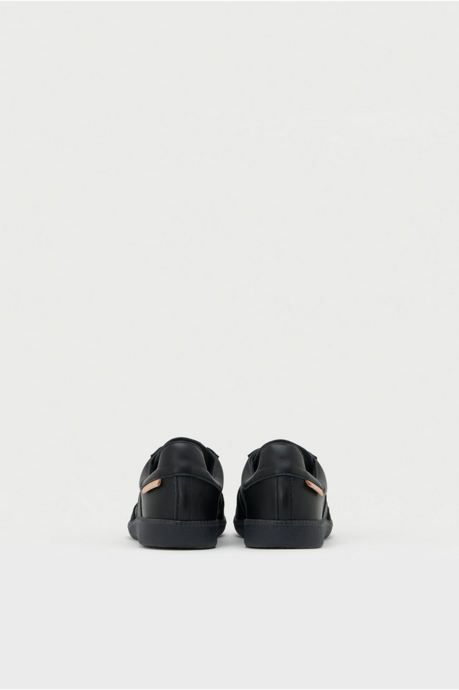 citizen trainer 詳細画像 black/black 4