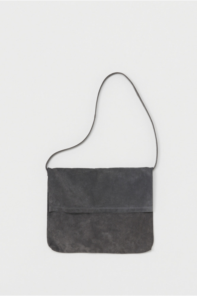 pig flap shoulder bag big 詳細画像 dark gray 