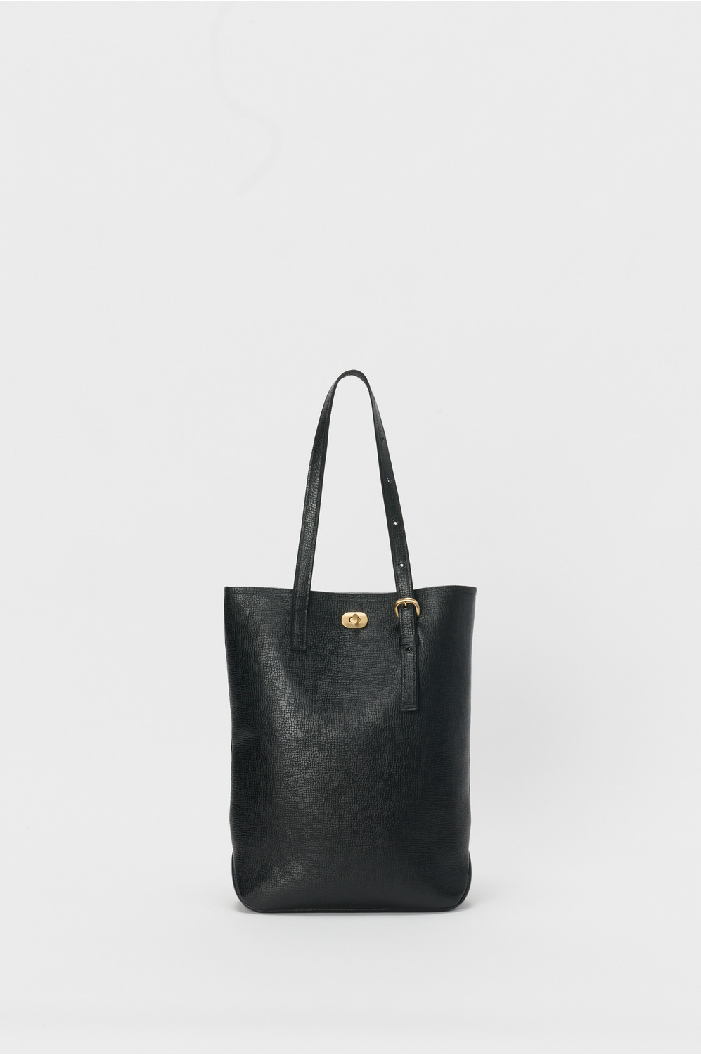 twist buckle tote bag big｜スキマ Hender Scheme Official Online Shop