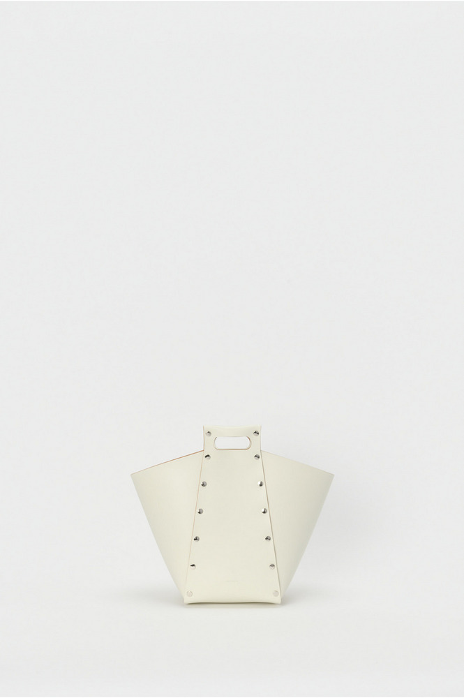 assemble pyramid bag M 詳細画像 white 1