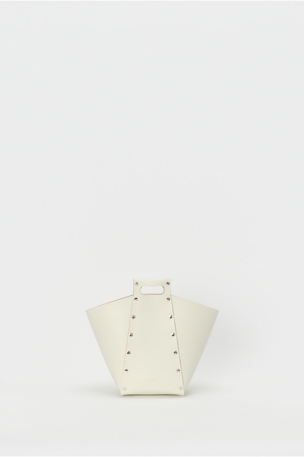assemble pyramid bag M 詳細画像 white 1