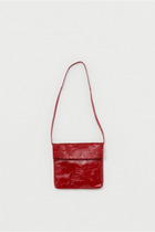 patent horse flap shoulder bag small 詳細画像